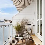 Modern Seaside With Fjord Views Apartamento Bergen
