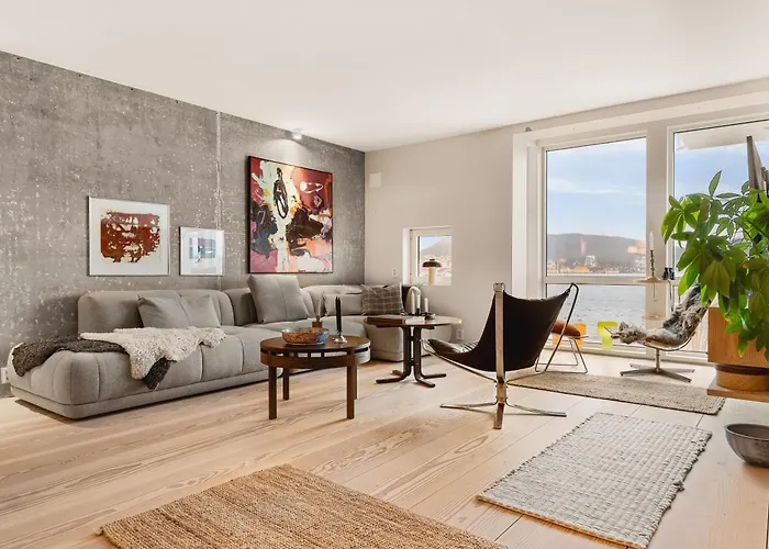 Modern Seaside With Fjord Views Apartamento *