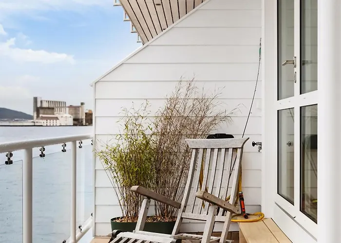 Modern Seaside With Fjord Views Apartamento Bergen